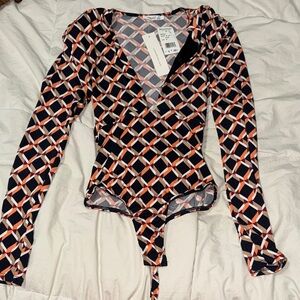 Timing Geometric Long-Sleeve V-Neck Bodysuit - Navy/Orange/Pink